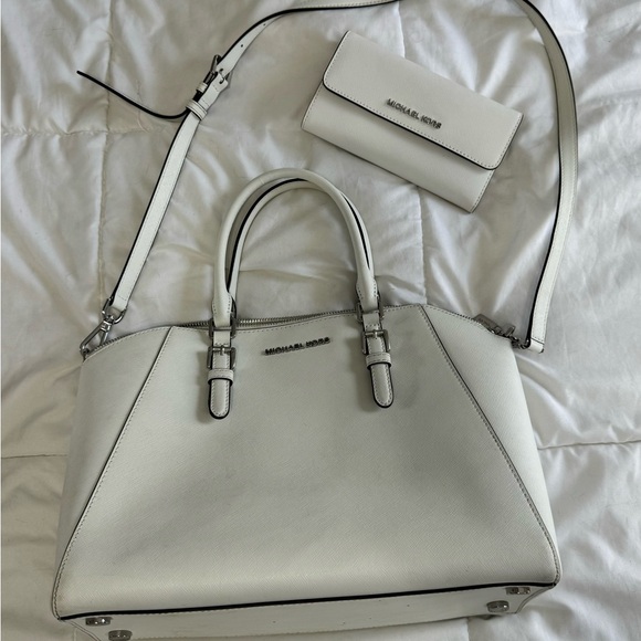 Michael Kors Ciara bag with matching wallet, white - Picture 1 of 3